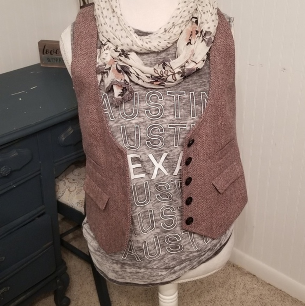 GAP vintage Burgundy button front vest womens medium
